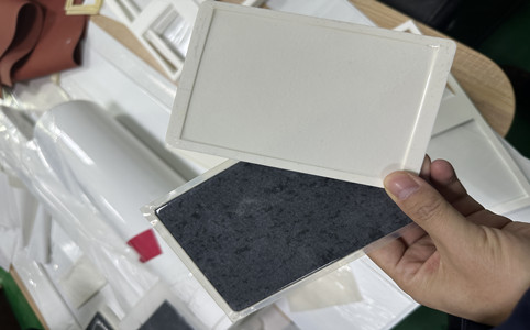 带硅胶框气凝胶隔热板主动出产线